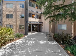 1015 Continentals Way #102, Belmont, CA 94002