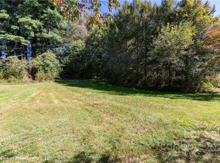 Duckett Cove Rd, Waynesville, NC 28786