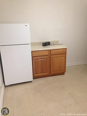 Rented by Realty 2000 Corp | media 5