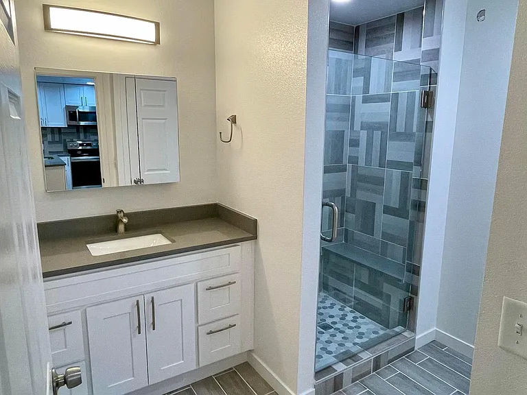 8701 Huron St #102 — Photo 4