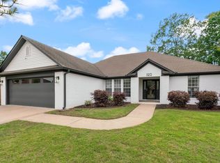 1915 Penny St, Conway, AR 72034