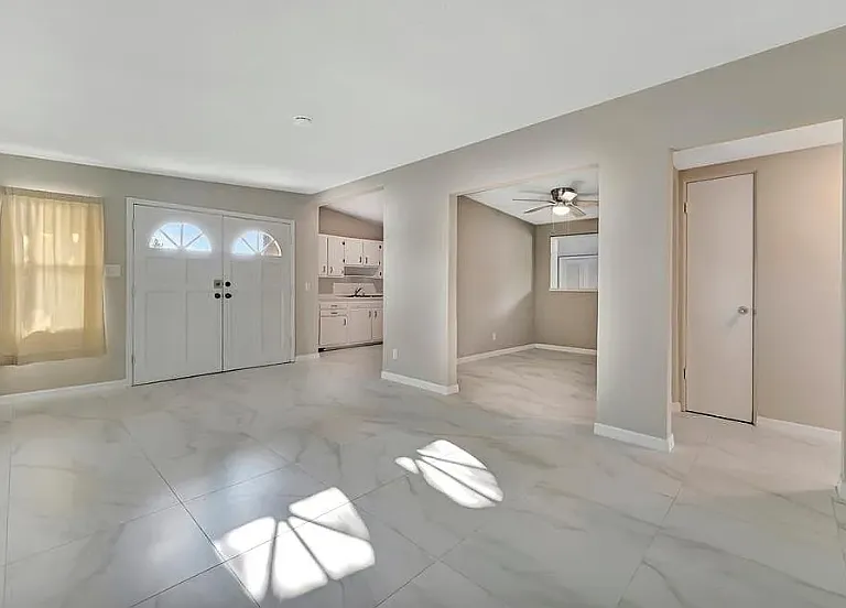 6607 Georgia Ave — Photo 2
