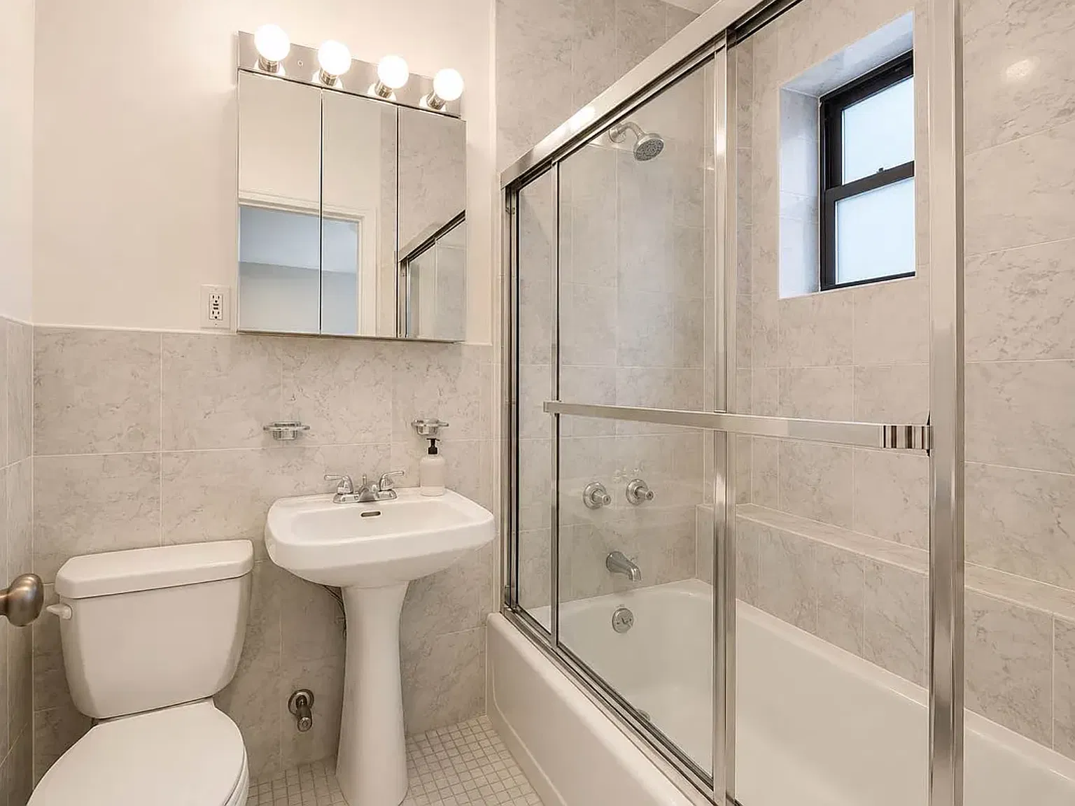 240 East 83rd Street — Photo 3