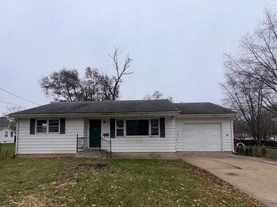 912 Chicago Ave, Dixon, IL, 61021