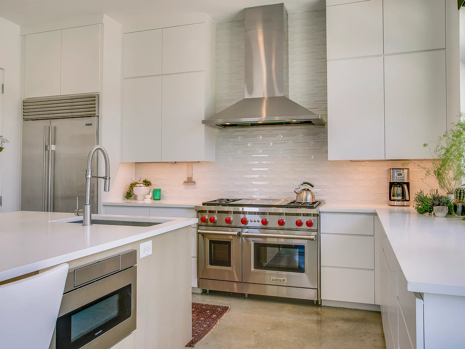 3 bed, 2738 sqft, $10,000 — Photo 4