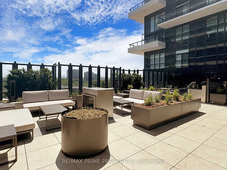 30 Inn On The Park Dr #2401 — Photo 24