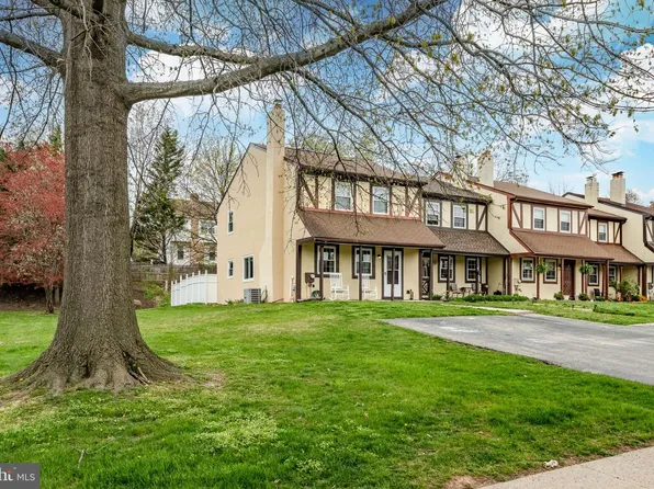 758 Sandra Ln, East Norriton, PA 19403