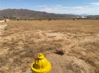 9335 Luna Mountain Rd #83, Apple Valley, CA 92308