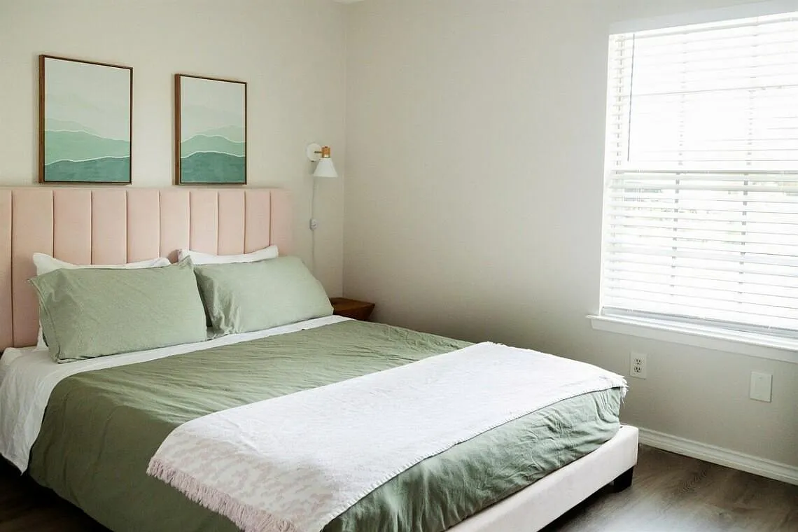 3 bed, 1156 sqft, $4,500 — Photo 4