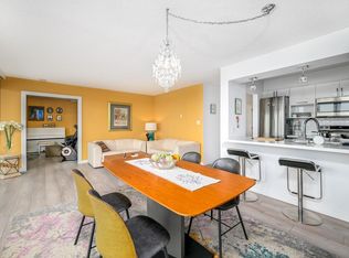 4353 Halifax St #1501, Burnaby, BC V5C 5Z4