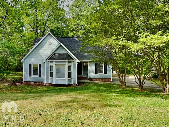720 Bermuda Ave, Gastonia, NC 28054
