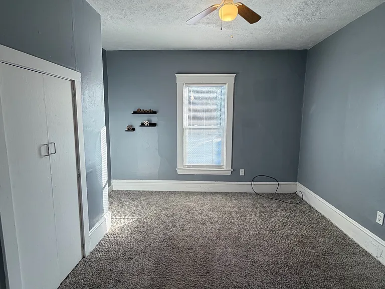 15307 Holmes Ave — Photo 9