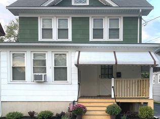 75 E Somerset St, Raritan, NJ 08869