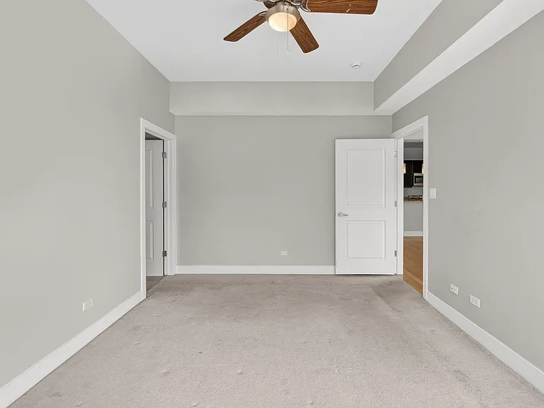 525 Kedzie St — Photo 42