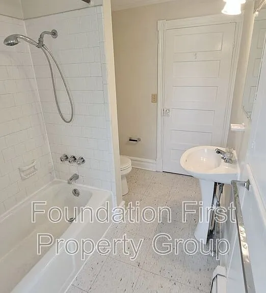 510 Stock St #2 — Photo 23