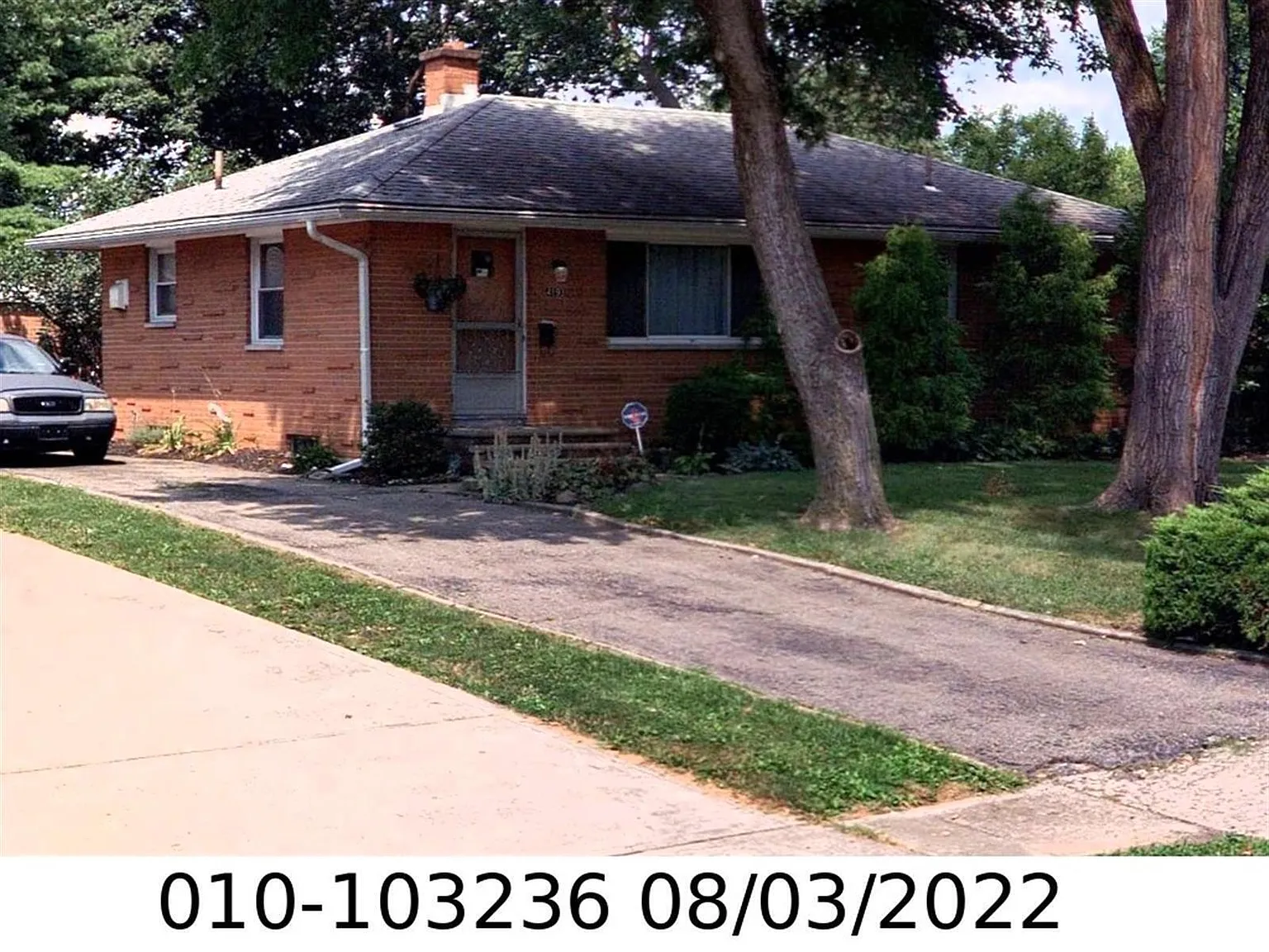 4193 Hickman Rd photo 1