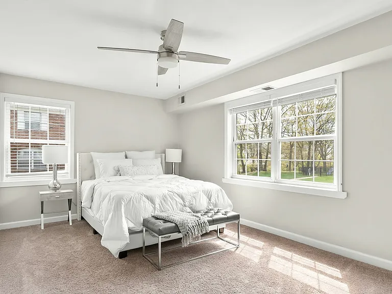 b7 primary bedroom