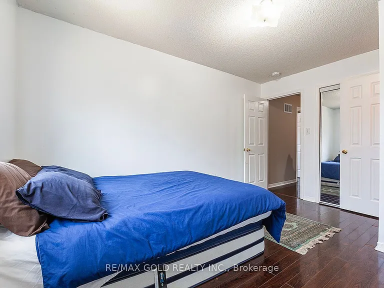 1 Ripley Cres — Photo 15