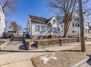 453 Page Blvd, Springfield, MA 01104