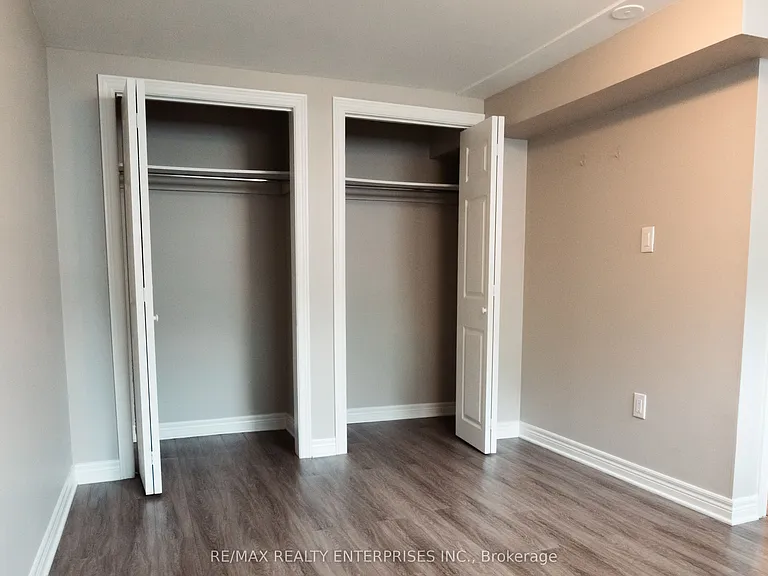 8 Salmond Ct #LOWER — Photo 5