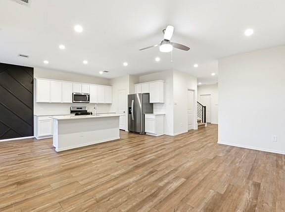 4th image of 17942 Sommerset Falls Ln