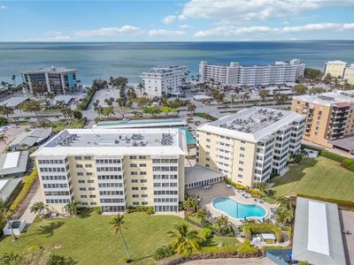 3410 Gulf Shore BLVD N #304, Naples, FL, 34103