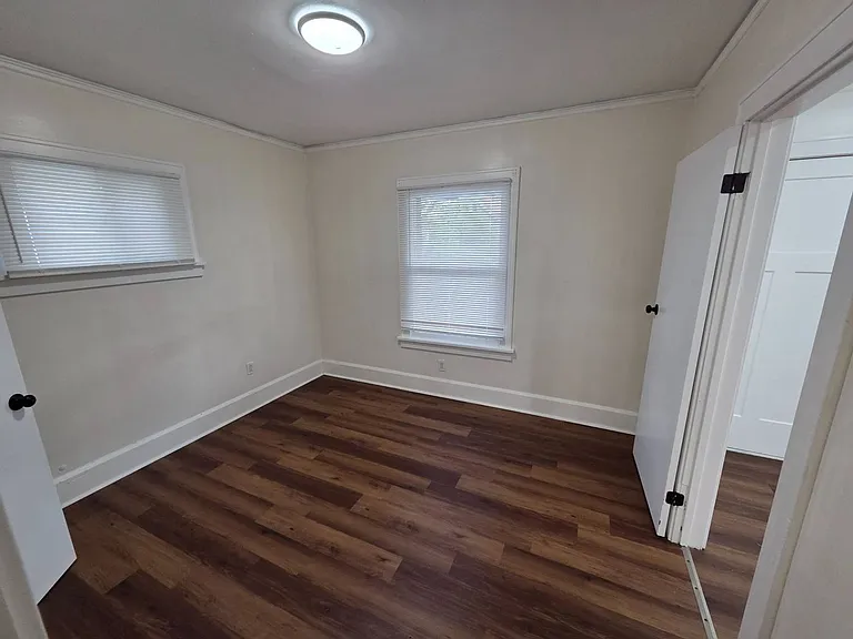 12417 Soika Ave — Photo 10