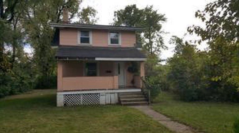 1st image of 3187 E 5th Ave