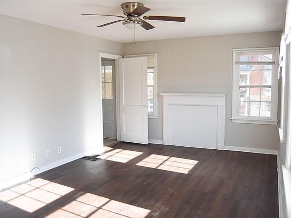 5th image of 625 Pinecrest Dr