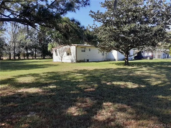 9180 W Melanie Ln, Crystal River, FL 34428