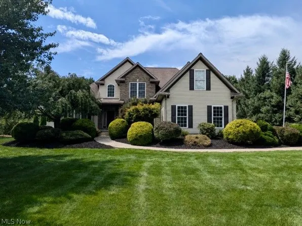 7996 Rice Rd, Amherst, OH 44001