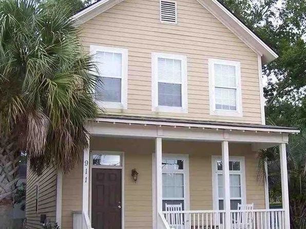 911 12th St, Pt Royal, SC 29935