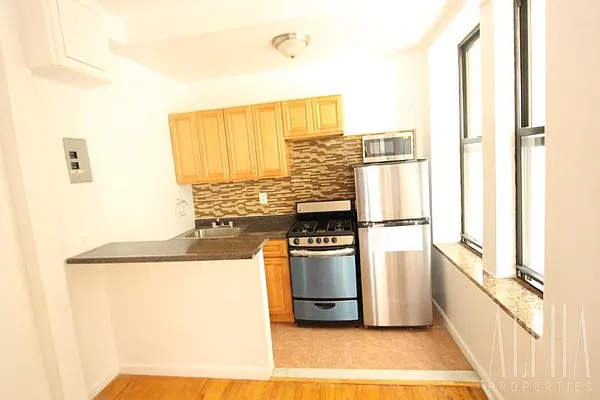 Rented by Alpha Properties NYC I LLC | media 22