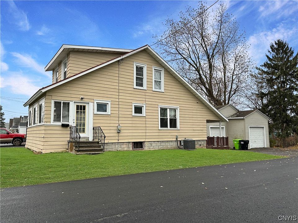 127 Beechwood Ave, Liverpool, NY 13088 | Zillow