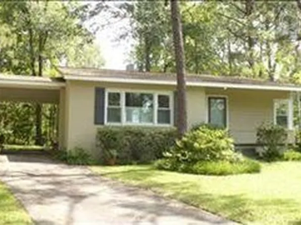 5 Robin Hood Ct, Columbia, SC 29205