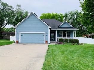209 Lookout, Buckner, MO 64016