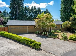 124 NE Lincoln Ct, Hillsboro, OR 97124