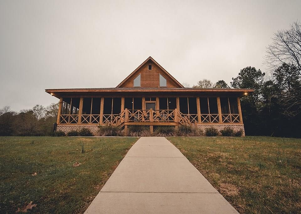 1st image of 421 County Road 272