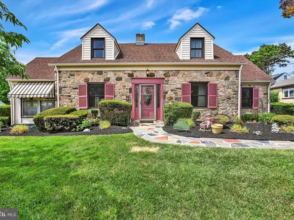 526 Argyle Rd, Drexel Hill, PA 19026