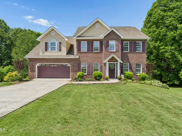 616 Kings Ridge Dr, Blountville, TN 37617