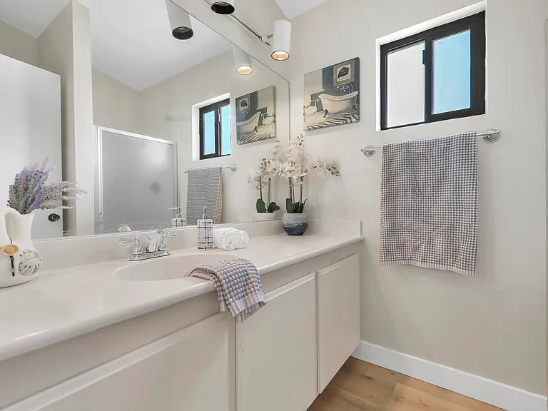 74237 Catalina Way — Photo 25