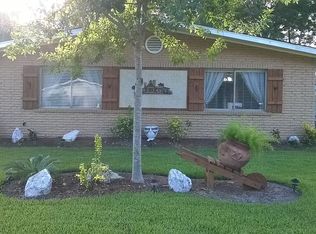 1902 Fairwind Rd, Houston, TX 77062