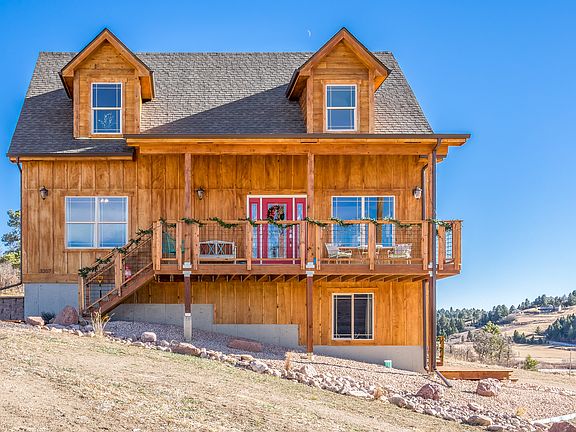 3000 sq ft, 4 bd, 3 bth