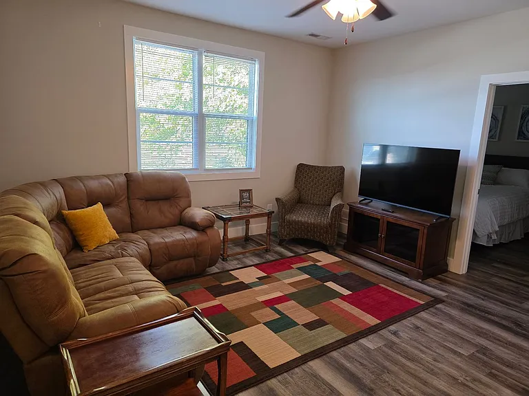 1117 Greenwood Aly — Photo 23