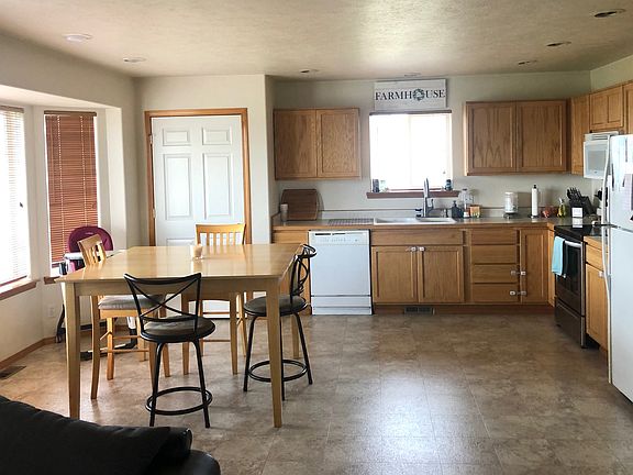 4th image of 5038 Crystal Springs Pl NE