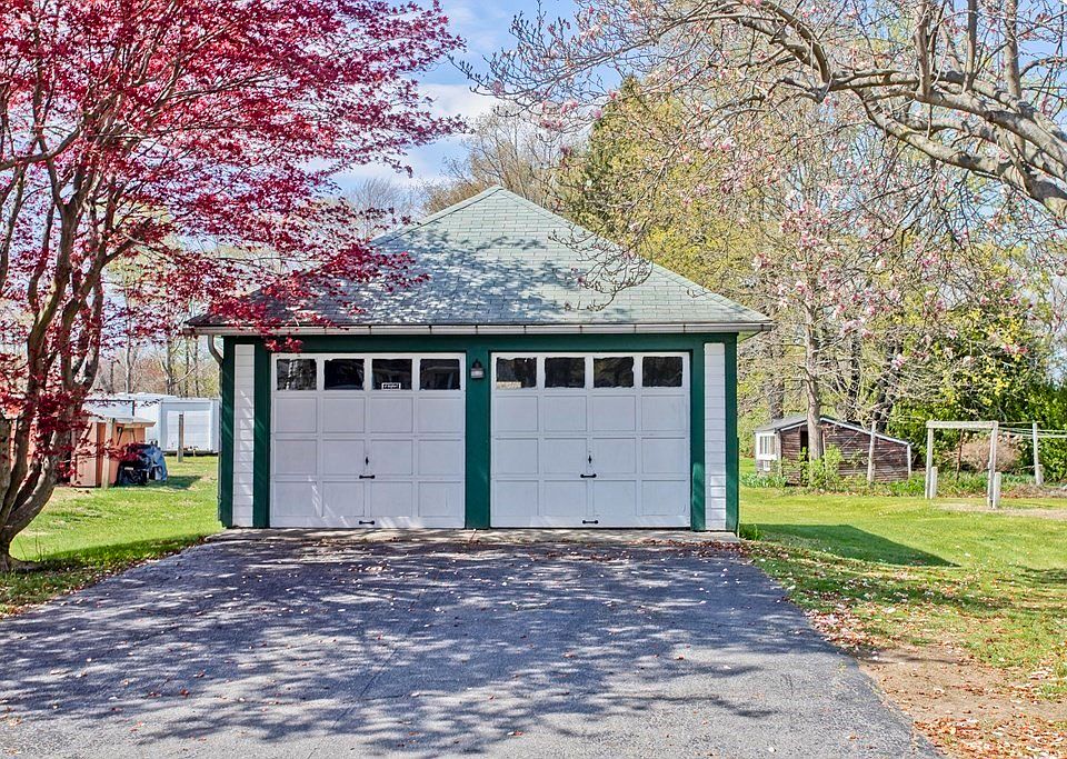 80 Elm St, Hatfield, MA 01038 Zillow