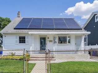 1041 E 26th St, Paterson, NJ 07513