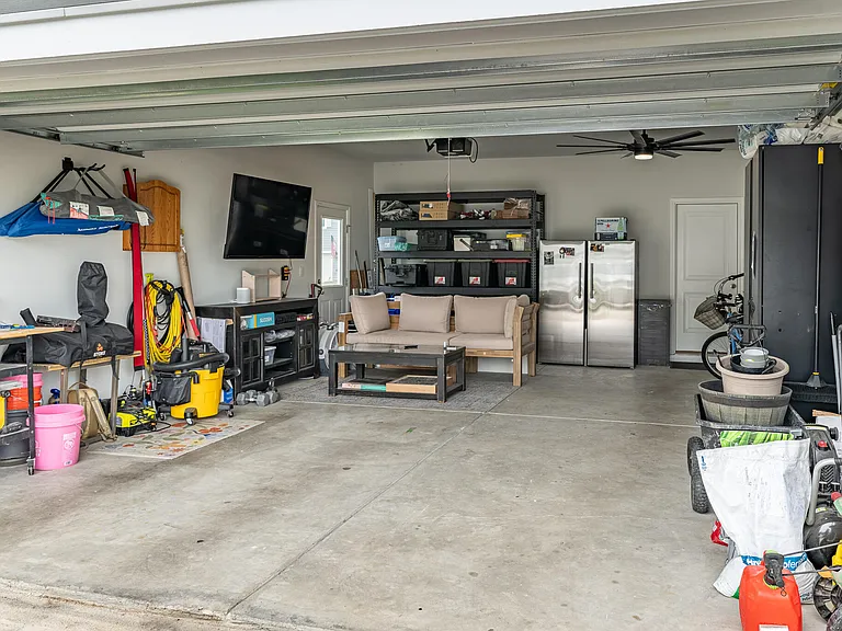 153 Brant Dr — Photo 18