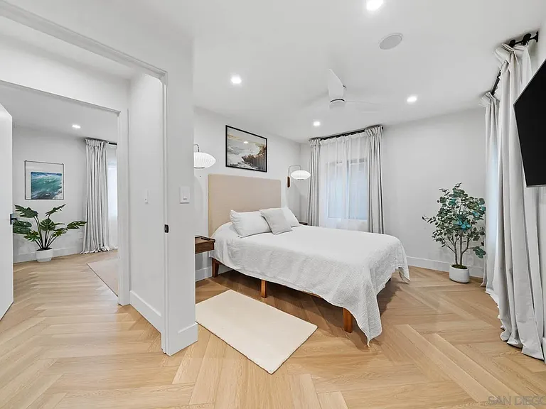 7372 Bishops Ln — Photo 6