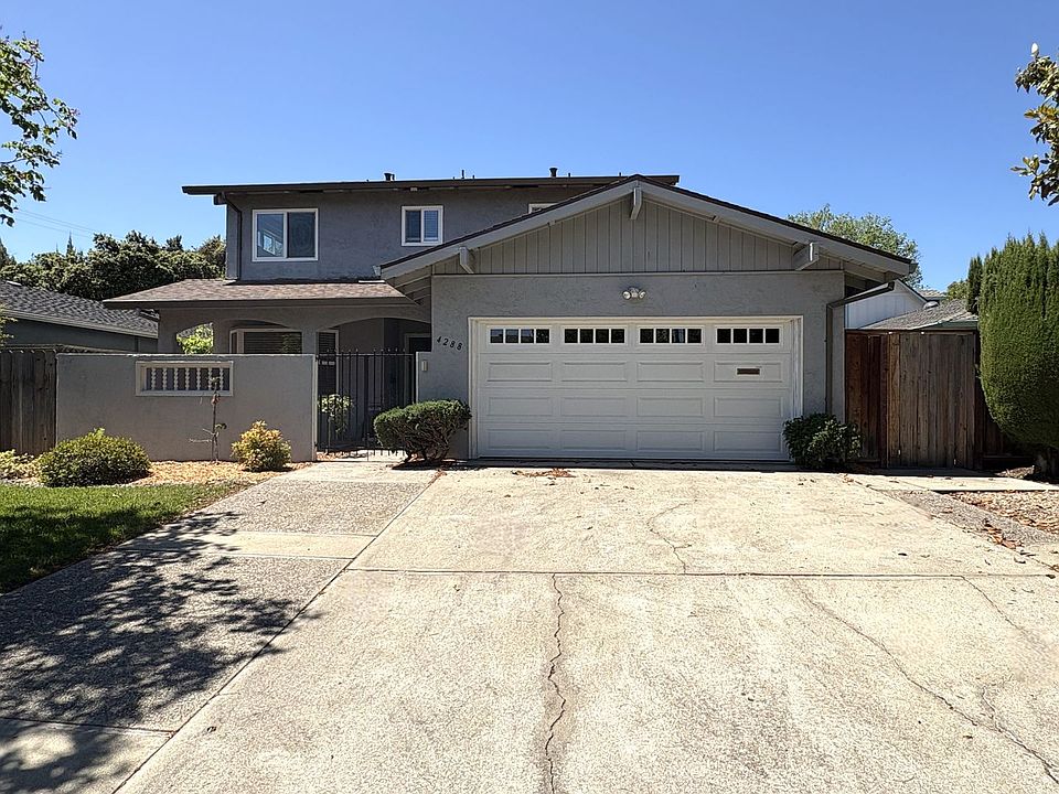 1st image of 4288 Briarwood Way